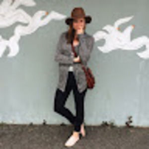 Meet your Posher, Arielle